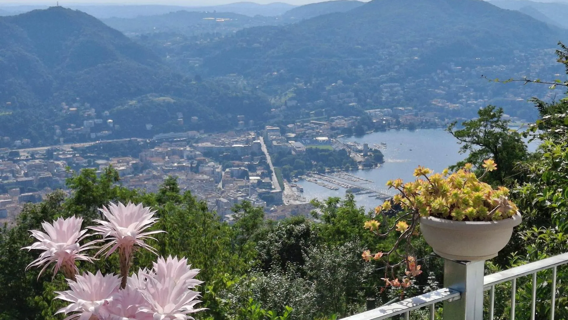 Brunate98 Como 0*,  Italy